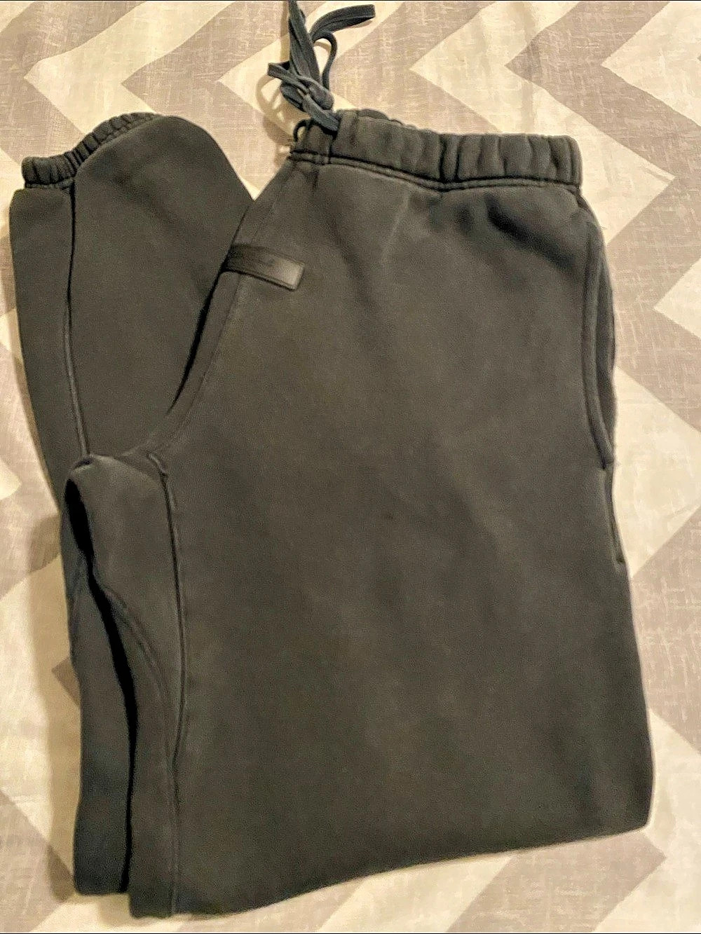 Fear of God Essentials Classic Fleece Sweatpants Black xs
